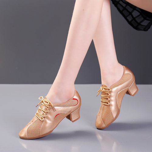 夏季专业拉丁舞教师鞋女士摩登舞鞋软底国标华尔兹跳广场舞蹈鞋