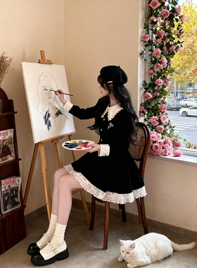 有里布法式黑色连衣裙2025秋季新款富家千金蕾丝拼接小黑裙TX0194