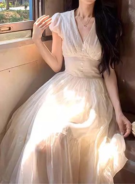 有里布2025夏季法式短袖收腰显瘦连衣裤女气质优雅连体衣D3312