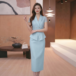 有里布2026夏季新款女法式优雅百搭收腰显瘦气质连衣裙D8877