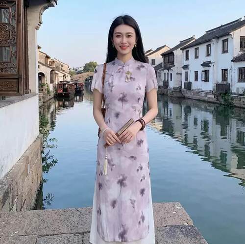 2026夏季新款温柔气质新中式国风碎花旗袍裙收腰显瘦连衣裙D6582