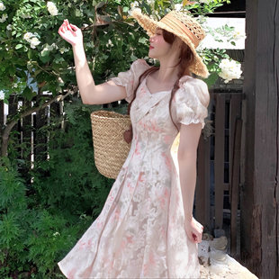 有里布多巴胺绝美裙子2026春季新款花色气质显瘦收腰连衣裙D1861