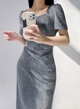 2025年新款高级感设计感收腰显瘦小个子包臀连衣裙女长裙D1592B