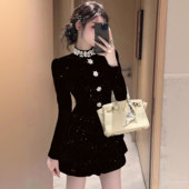 时尚 2026春季 新款 赫本风小黑裙设计感名媛气质收腰连衣裙JT0238A