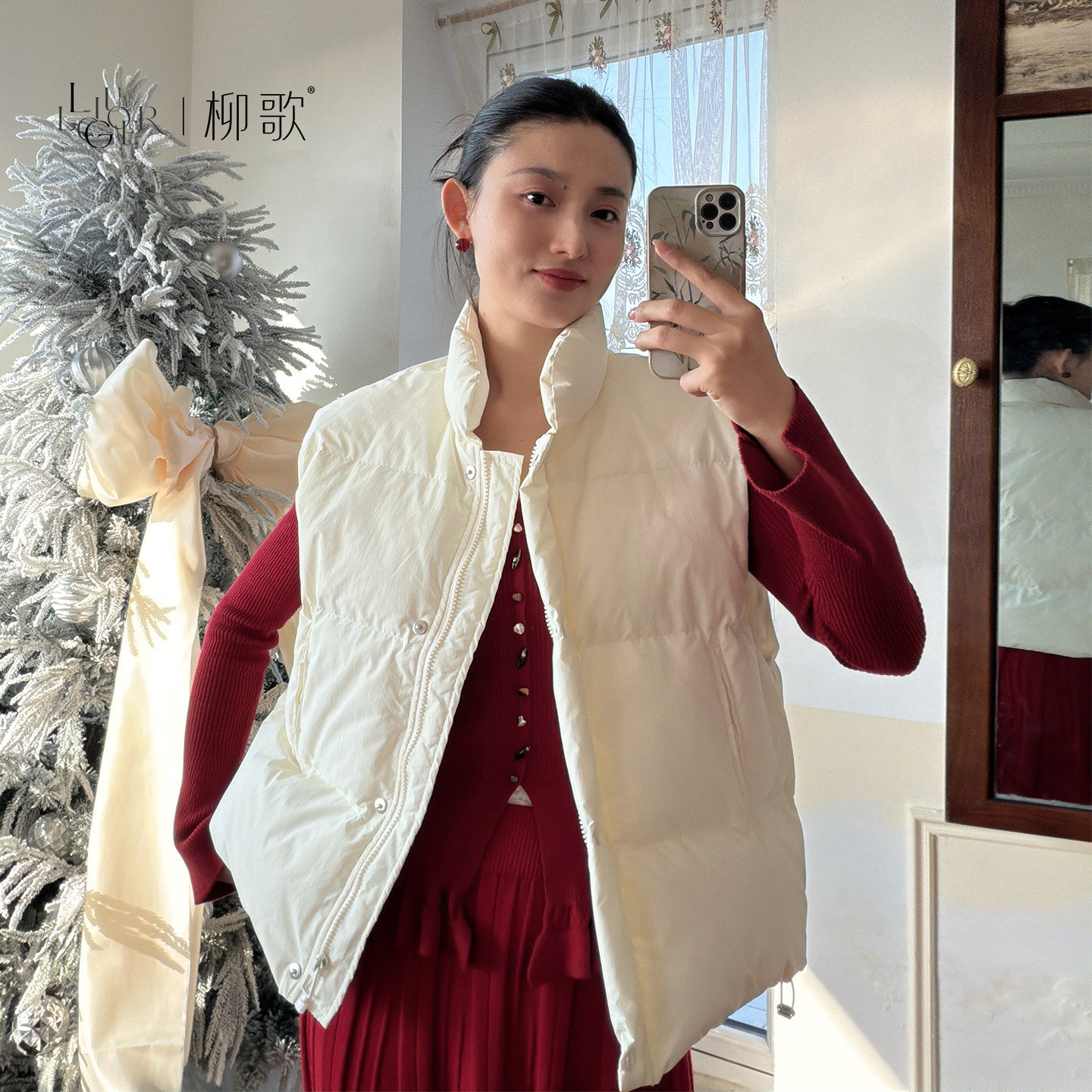 柳歌立领羽绒马甲女冬季新款小个子蓬松保暖无袖面包服加厚外套,女装/女士精品,羽绒服,淘宝优惠券,粉丝福利购,淘宝优惠卷