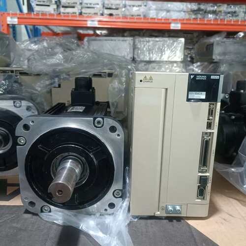 议价安川5系伺服套装1.8KW电机+2KW驱动器可维修