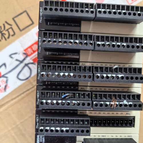 议价三菱PLC FX2NC-16MR-T，实物拍摄，功能完好。设可维修