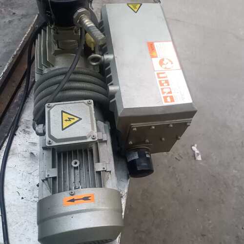 议价真空泵XD100，3kw，380v，装机没怎么用，成色如图。可维修