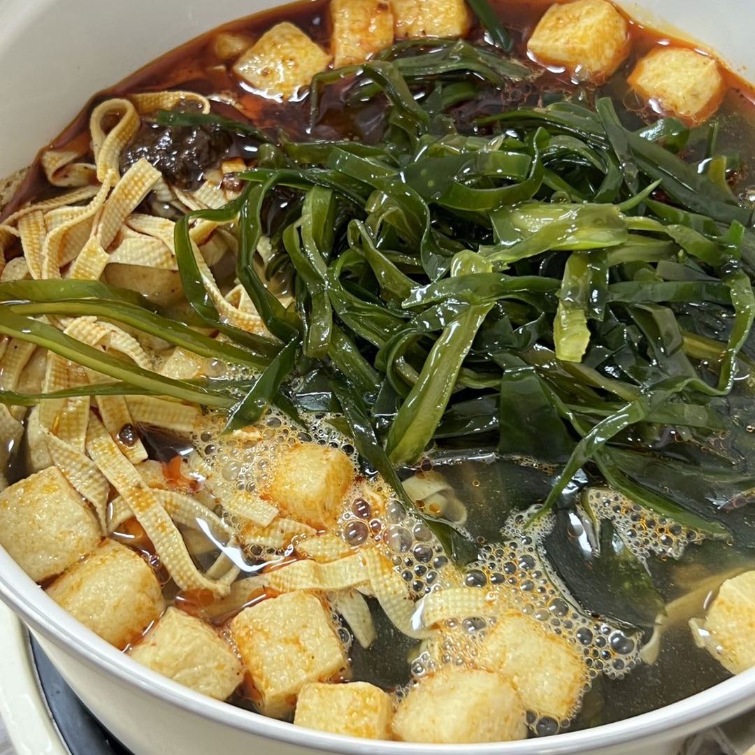 东北民间特色传统老式麻辣烫小吃