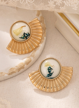 白色宝石耳环欧美复古轻奢高级感耳钉扇形时尚气质耳饰【B592】