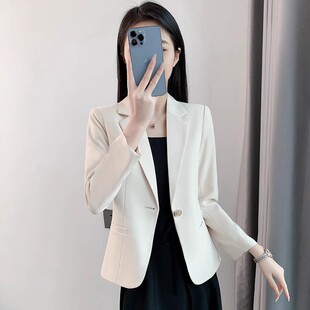 白色西装外套女春夏新款小个子短款上衣修身休闲吊带西服裙子套装