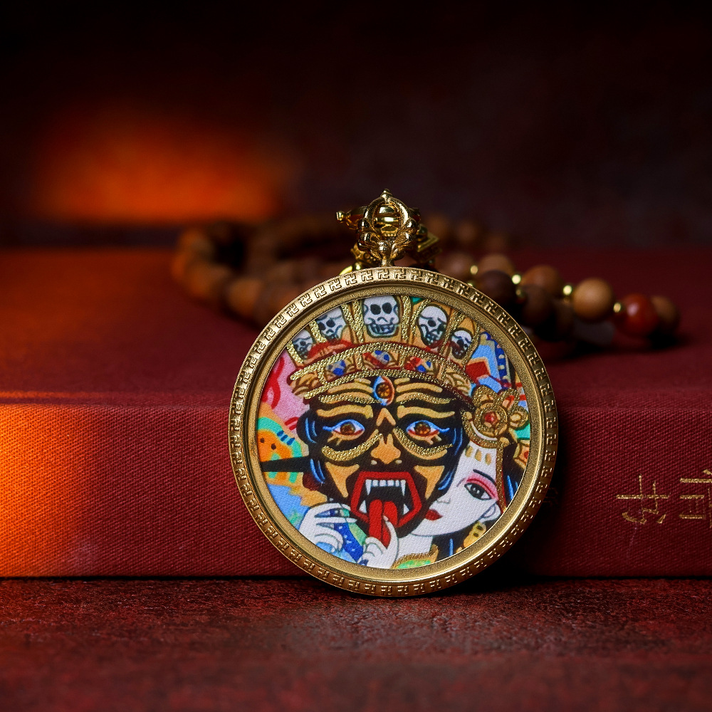 新款钛钢手绘描金唐卡吊坠项链女