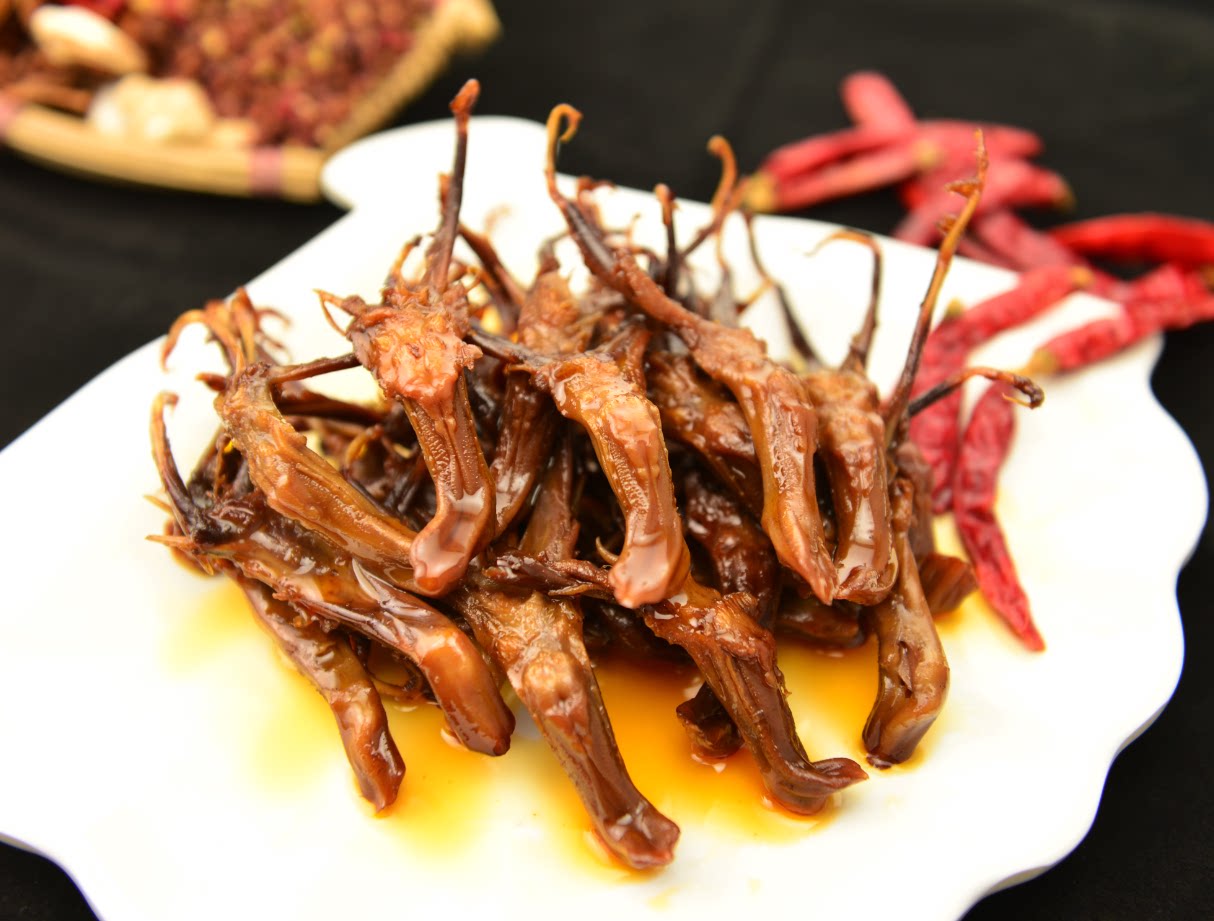 四川达州特产三圣宫七星椒开胃卤菜熟食真空包装即食香辣鸭舌半斤