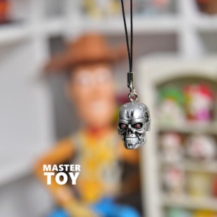 包邮原单散货终结者骷髅头挂件个性包包手机挂饰公仔模型