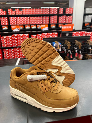 耐克青少年小麦色休闲气垫运动鞋HF6358-200断码35.5/22