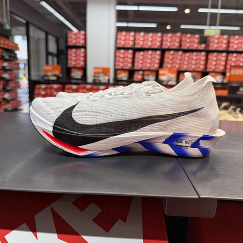 雪宁代购Nike STREAKFLY 2男士运动训练透气跑步鞋IO8268-100
