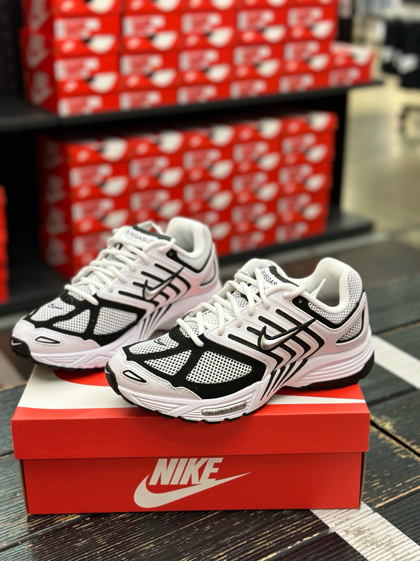 耐克男子AIR PEGASUS 2005运动鞋FJ1909-100/22,运动鞋new,跑步鞋,淘宝优惠券,粉丝福利购,淘宝优惠卷