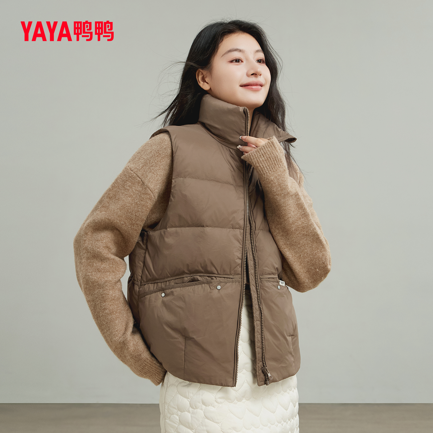 鸭鸭羽绒服马甲女2025春季新款爆款洋气坎肩今年时尚流行马夹背心