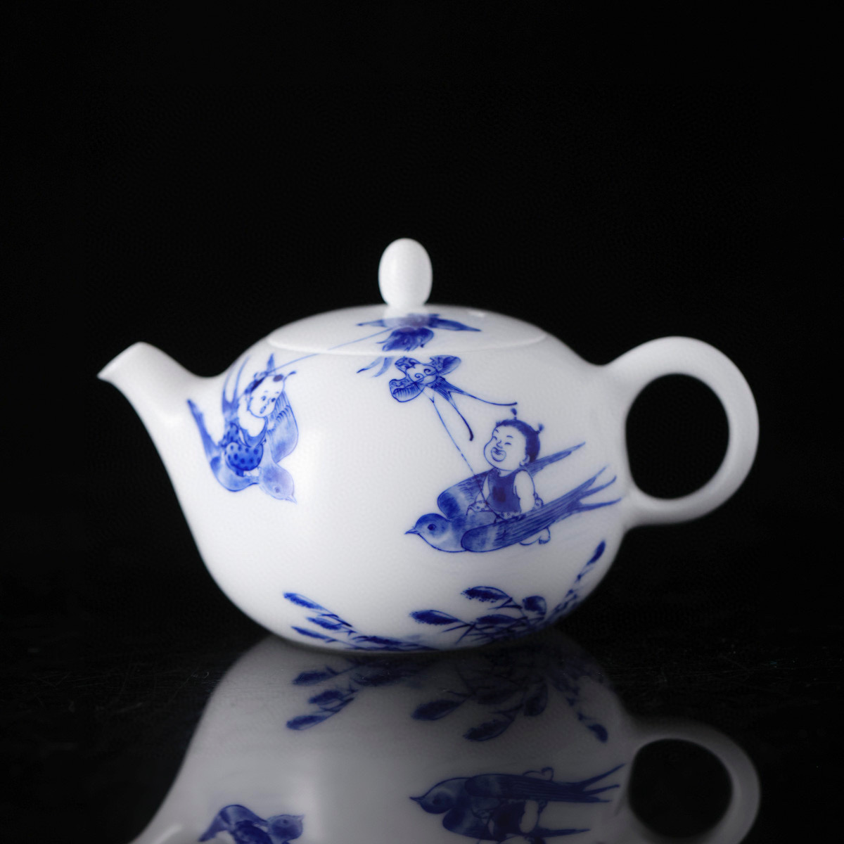 九段烧-九段妙手青花婴戏壶(放风筝)