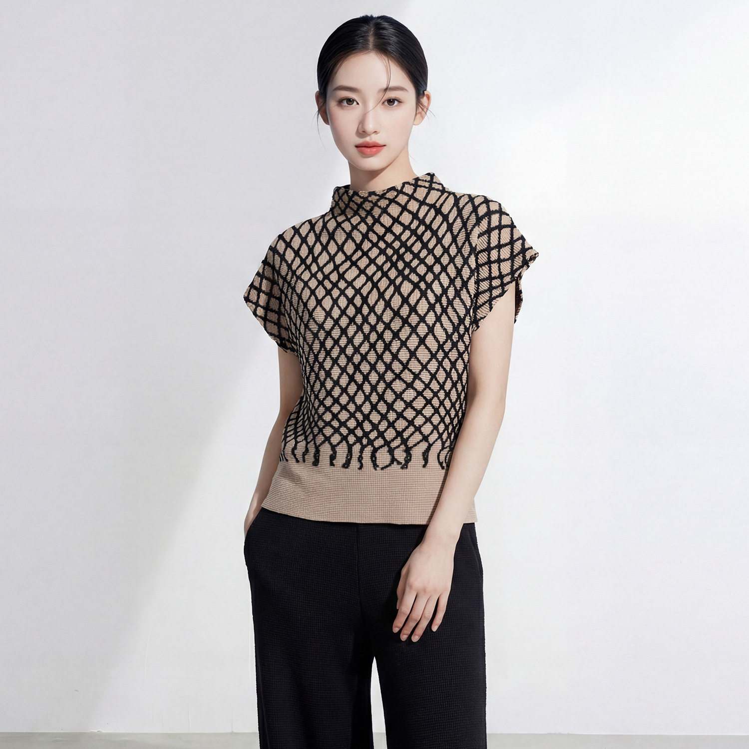 厂家批发三宅女式t恤衫2026年新款时尚格纹宽松休闲百搭短袖上衣