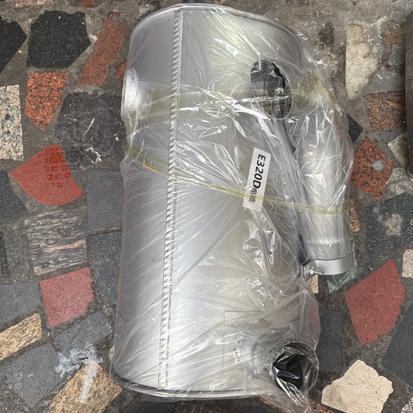 卡特320C 320D消声器S6K C6.4发动机消声器排气管烟筒加厚镀铝