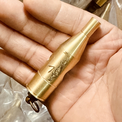 黄铜加长加厚母鸡哨家养土山鸡专用声音清脆响亮信号哨