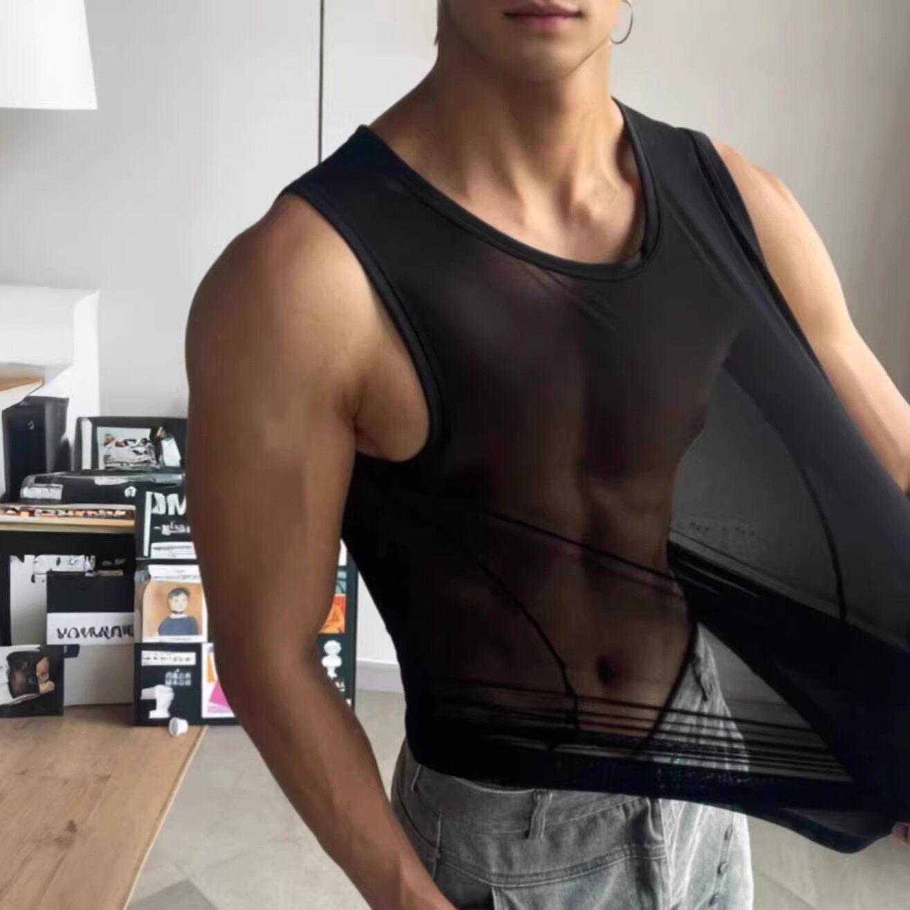 男士网纱背心上衣抖音同款性感透视无袖背心高弹冰丝薄纱运动健身