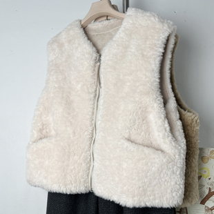 设计感小众时髦软呼呼鹿皮绒羊羔毛皮毛一体宽松无袖 马甲秋冬外套
