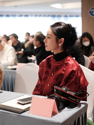 新中式女装国风棉衣棉服御姐独特超好看减龄红色外套2023秋冬新款