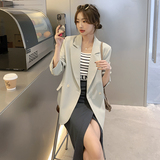 浅绿色