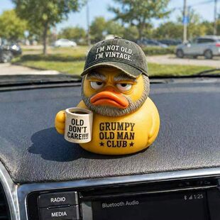 跨境新品Grumpy Old Man Club Duck暴躁老人俱乐部鸭子雕像装饰品