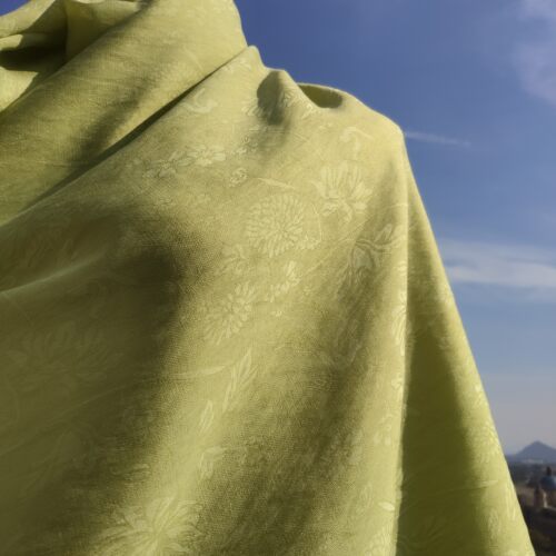 裕越汉服面料轻薄飘逸