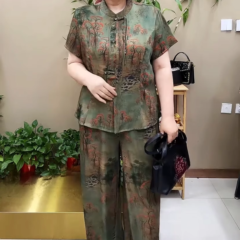 爆款山水图缎面盘扣开衫两件套女宽松显瘦时尚洋气高档妈妈夏套装