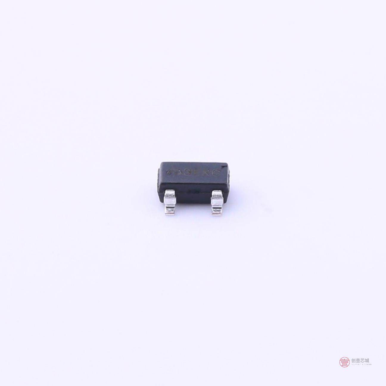 原装ME6216A30M3G全新Vin=6V Vout=3V 300mA 65dB@