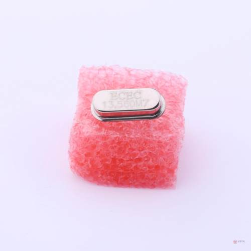 原装B13560J019全新13.56MHz 20ppm 20pF正品