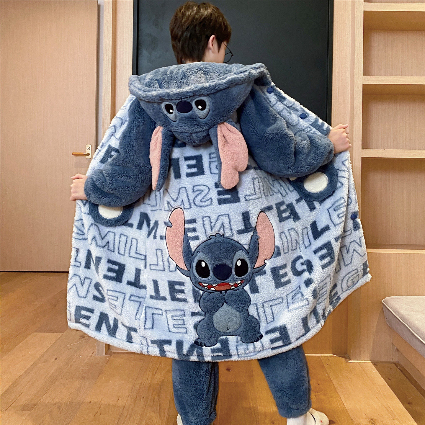 男童睡衣珊瑚绒秋冬季法兰绒儿童中大童男孩加厚款睡袍家居服套装