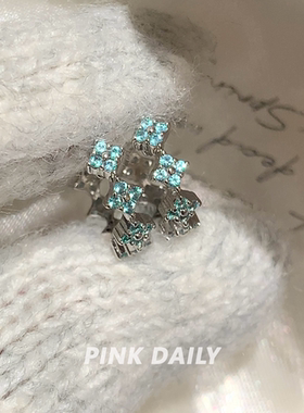 Pink Daily满钻薄荷绿色四叶草直针耳环超闪锆石耳圈耳扣气质耳饰