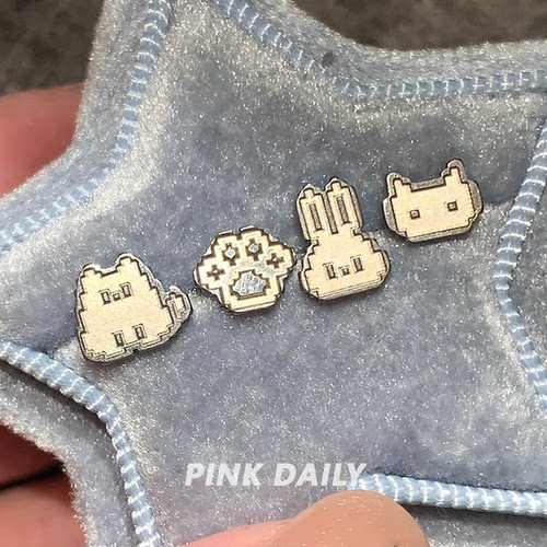 Pink Daily可爱卡通像素风f136医用钛合金耳钉女养耳洞耳骨钉耳饰