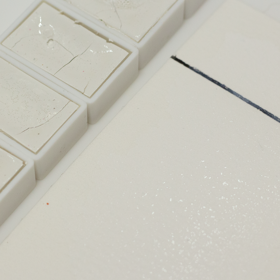 锌白 zincwhite 全合成手工半透明固体水彩白色颜料细腻易蘸取耐