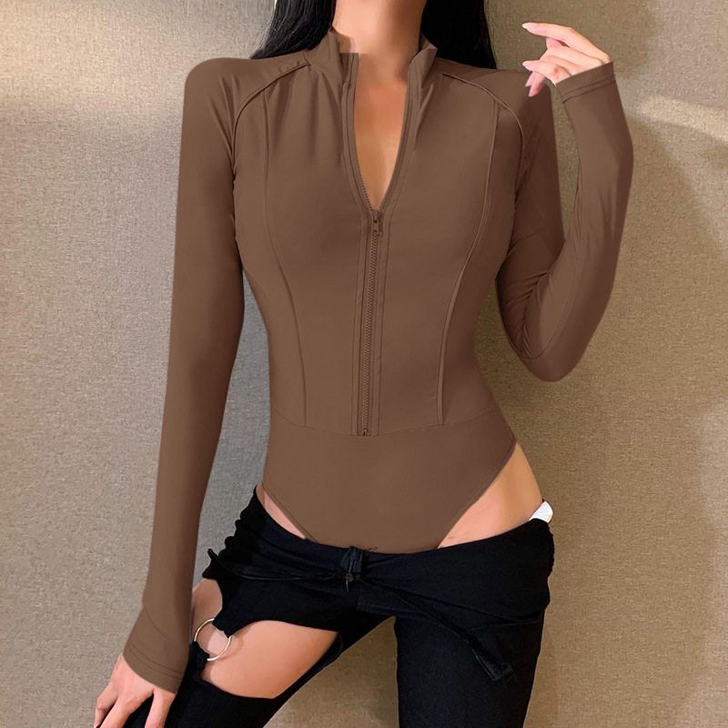 显胸三角欧美拉链休闲风连体衣