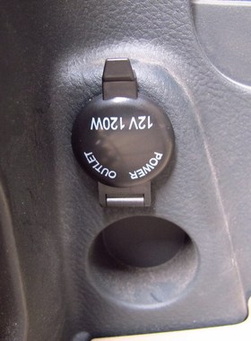 RAV4经典版点烟器电源插座RACTIS适用