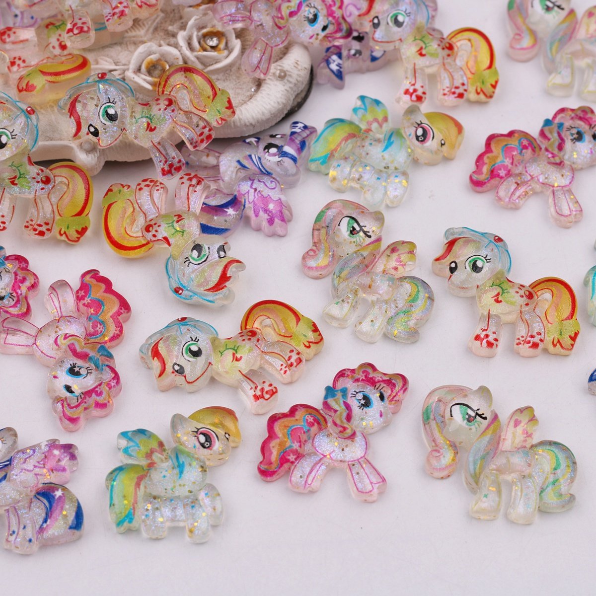 闪粉彩色小马独角兽树脂贴片配件 diy奶油胶手机壳发夹材料盲盒,饰品/流行首饰/时尚饰品新,其他DIY饰品配件,淘宝优惠券,粉丝福利购,淘宝优惠卷