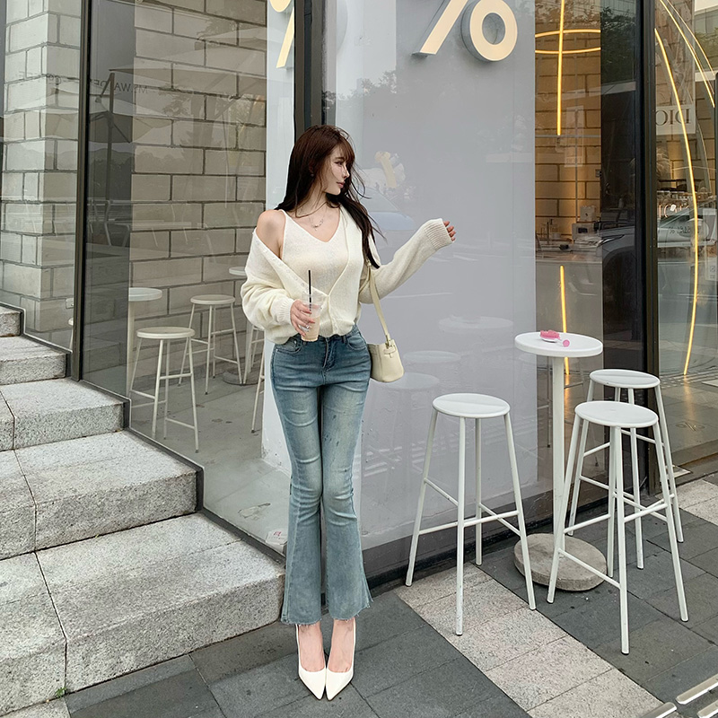 Liuu嘻嘻阿韩版紧身弹力微喇丰胯裤女夏早秋季修身显瘦碎边牛仔裤