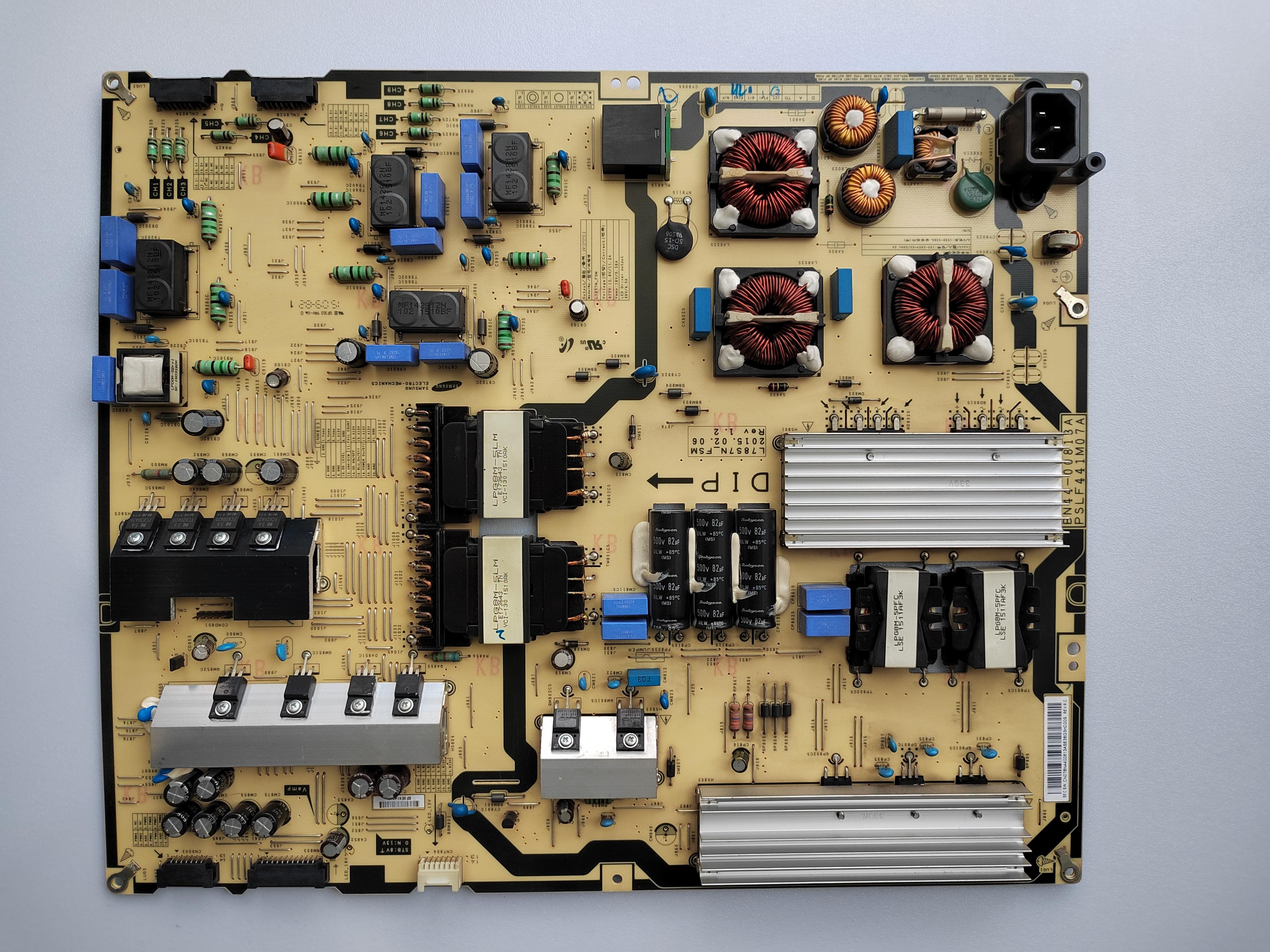 UA78JU7800JXXZ电源BN44-00813A