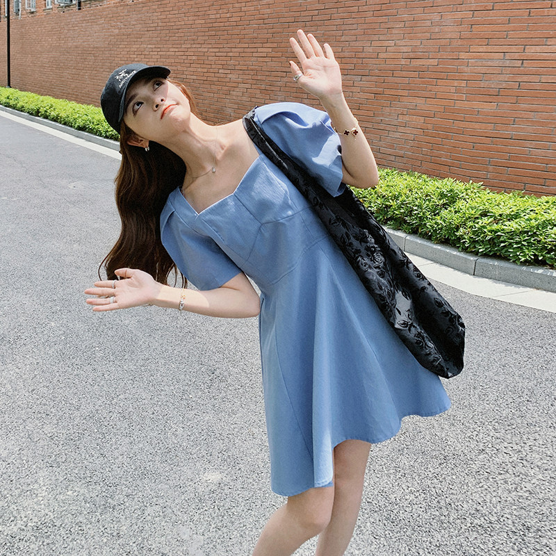 蓝色小个子露背连衣裙女2023夏季新款韩版小清新甜美收腰法式裙子,女装连衣裙,浙宝257