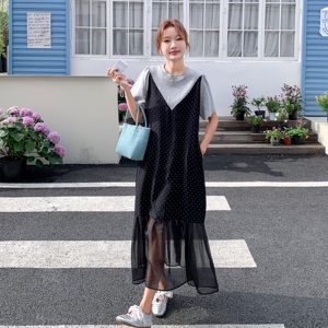 网纱拼接波点连衣裙女2025夏新款法式设计感宽松显瘦假两件T恤裙图片