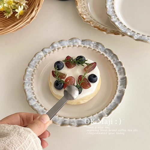 法式复古花边陶瓷餐盘