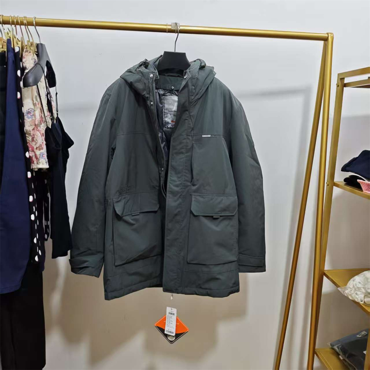 清GOLDEN BEAR黄金熊男生鹅绒内胆可以脱卸2穿羽绒服BK4A34190171