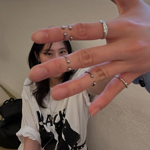 Giselle穿孔S925银/钛钢开口戒