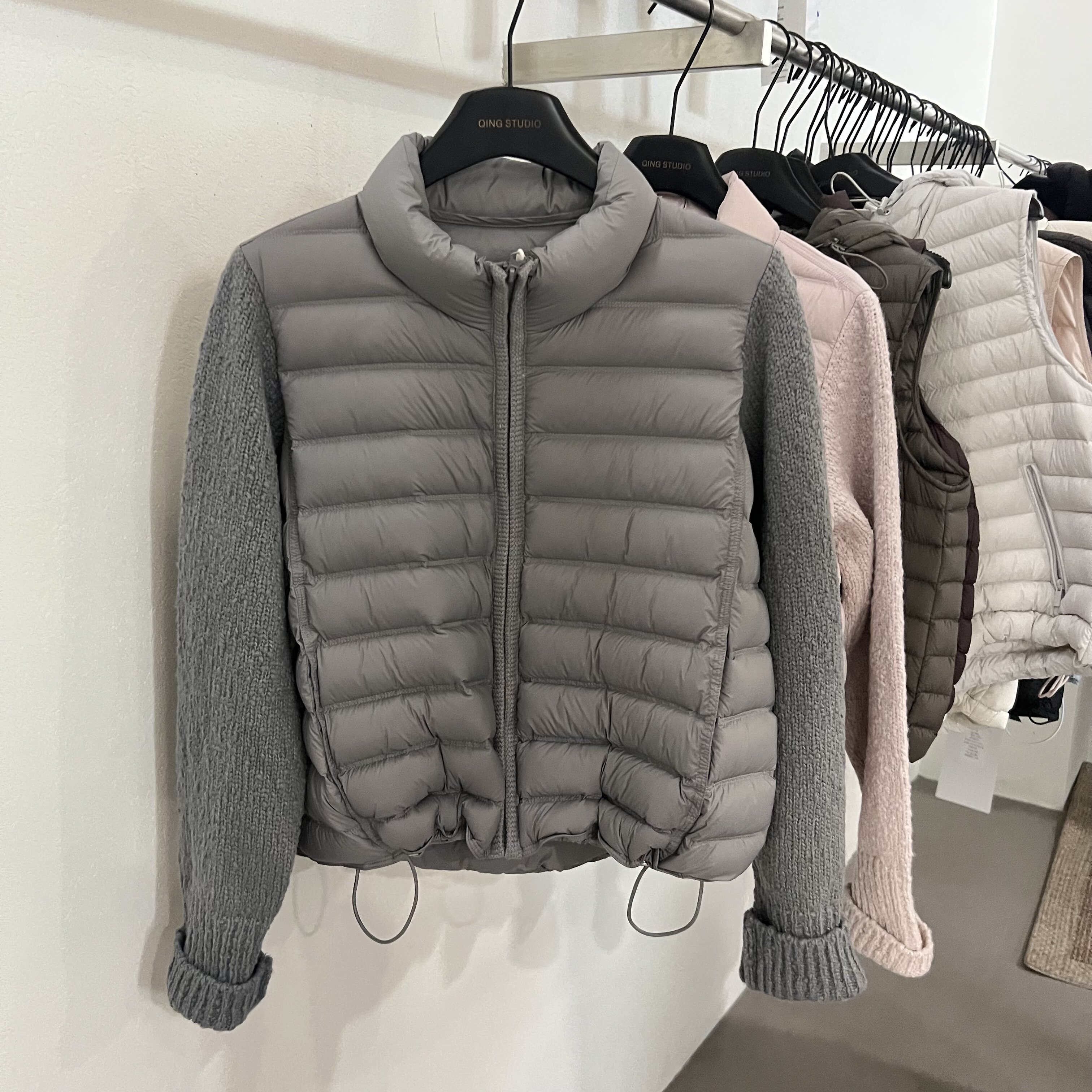 韩系90鸭绒立领针织袖子拼接羽绒服女短款小个子显瘦轻薄排骨外套